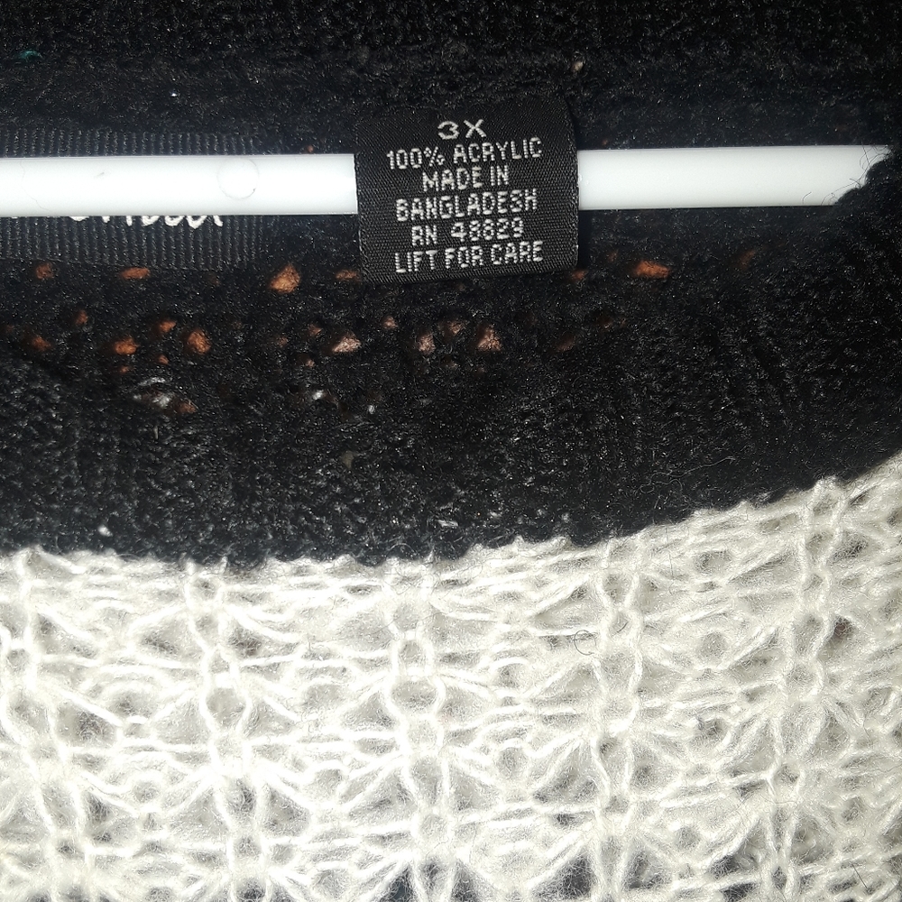 Sweater - Picture 2 of 2